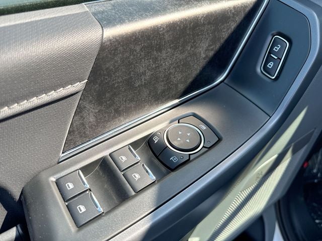 2025 Ford F-150 Lightning Flash™