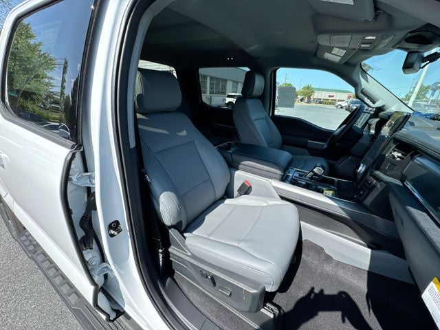 2025 Ford F-150 Lightning Flash™