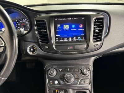 2016 Chrysler 200 S