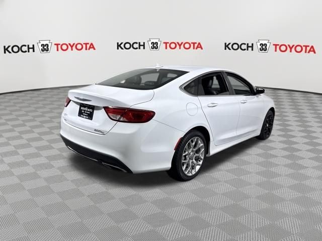 2016 Chrysler 200 C