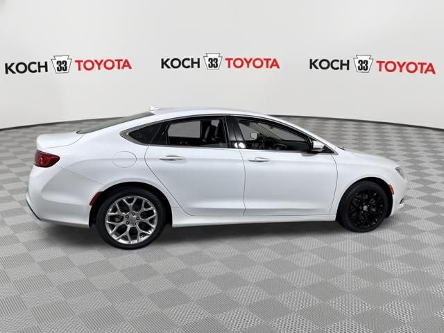 2016 Chrysler 200 C