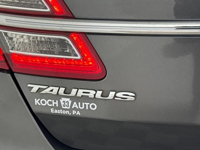 2018 Ford Taurus SEL