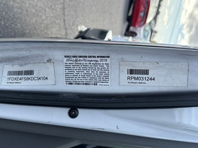 2019 Ford E-450SD Base