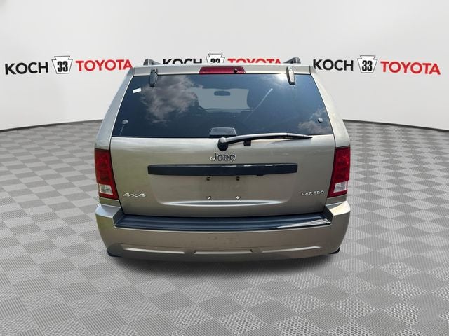 2005 Jeep Grand Cherokee Laredo