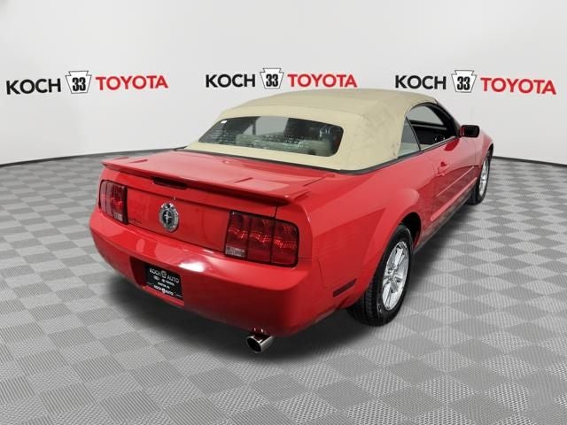 2008 Ford Mustang V6 Deluxe