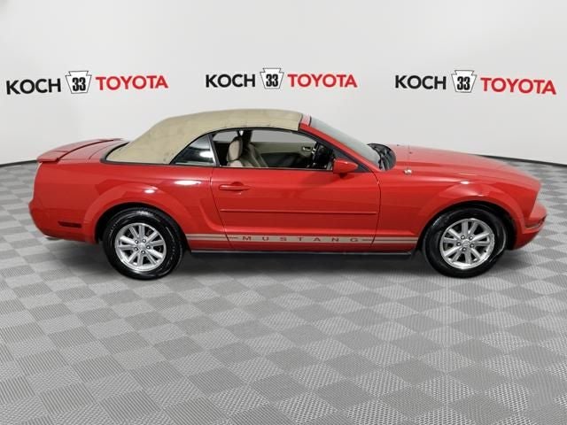 2008 Ford Mustang V6 Deluxe