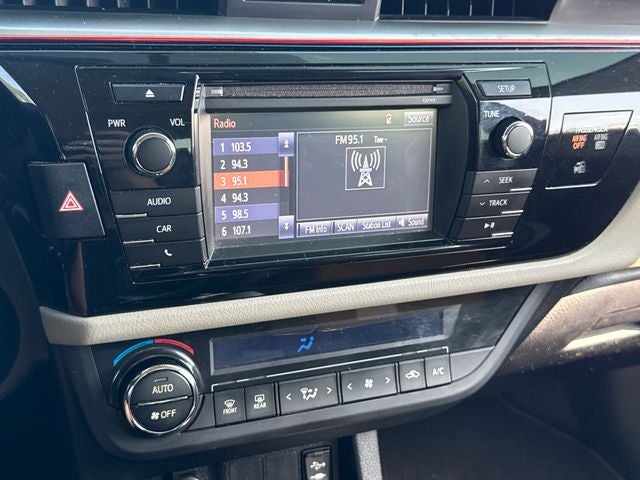 2015 Toyota Corolla LE