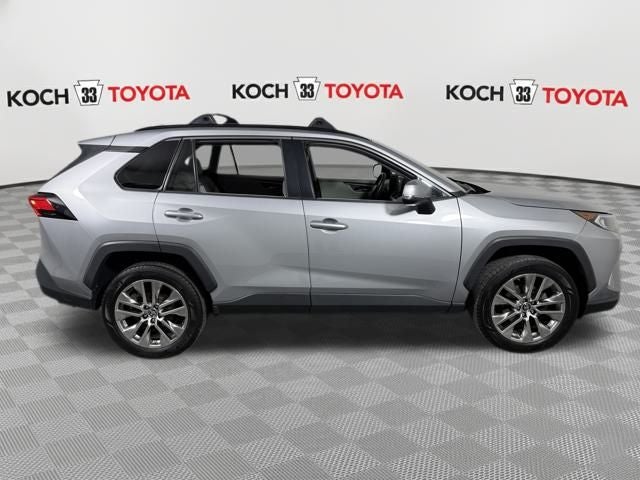 2019 Toyota RAV4 XLE Premium