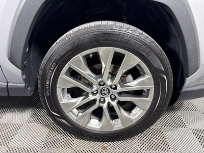 2019 Toyota RAV4 XLE Premium