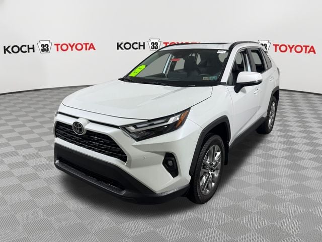 2025 Toyota RAV4 XLE Premium