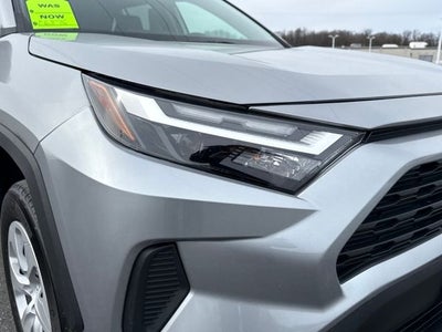 2024 Toyota RAV4 LE