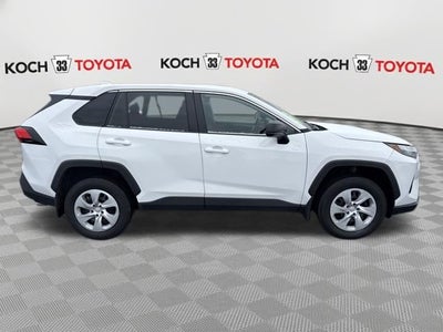 2025 Toyota RAV4 LE