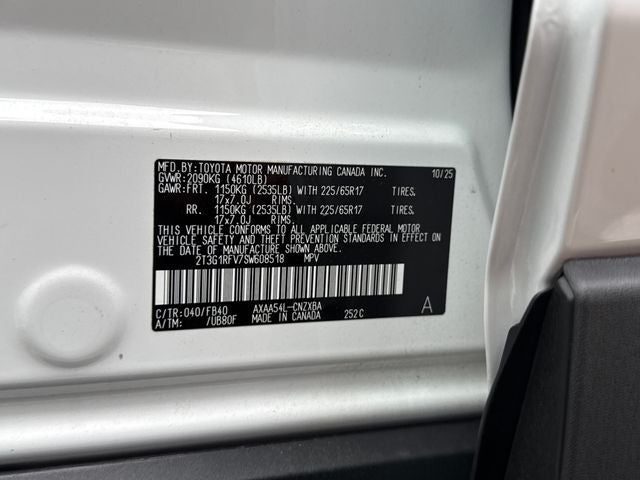 2025 Toyota RAV4 LE