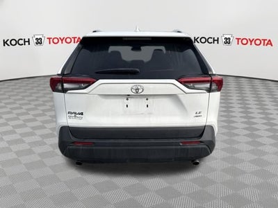 2020 Toyota RAV4 LE