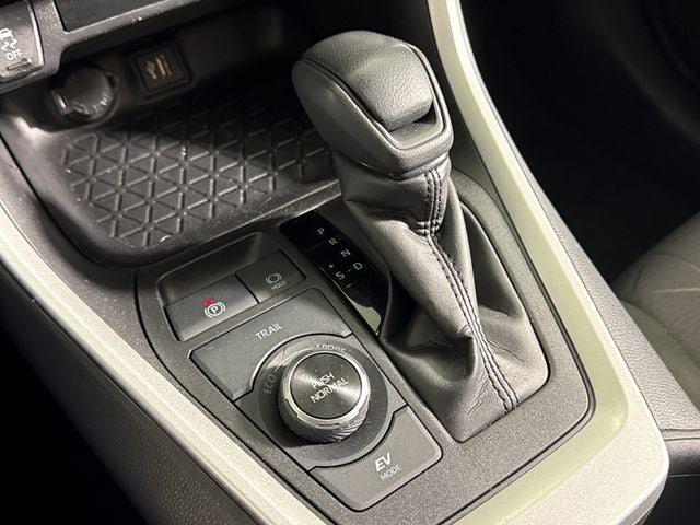 2024 Toyota RAV4 Hybrid Woodland Edition