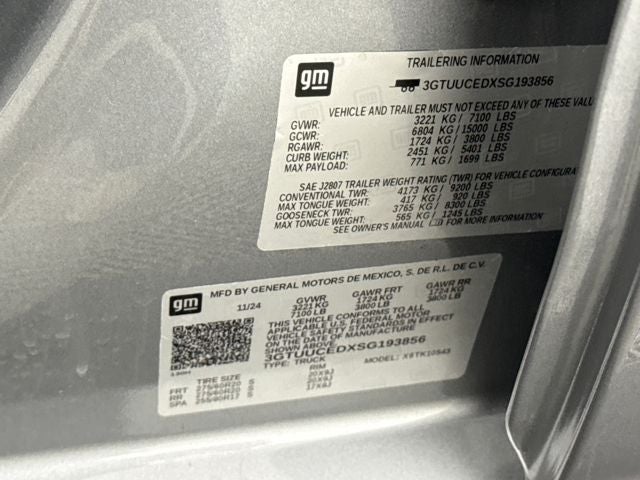2025 GMC Sierra 1500 Elevation