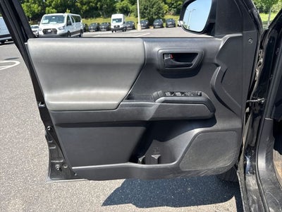 2023 Toyota Tacoma SR V6
