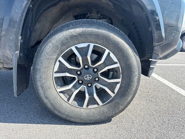 2023 Toyota Tacoma TRD Sport V6