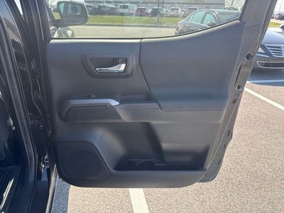 2023 Toyota Tacoma TRD Sport V6