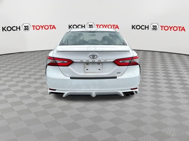 2018 Toyota Camry SE