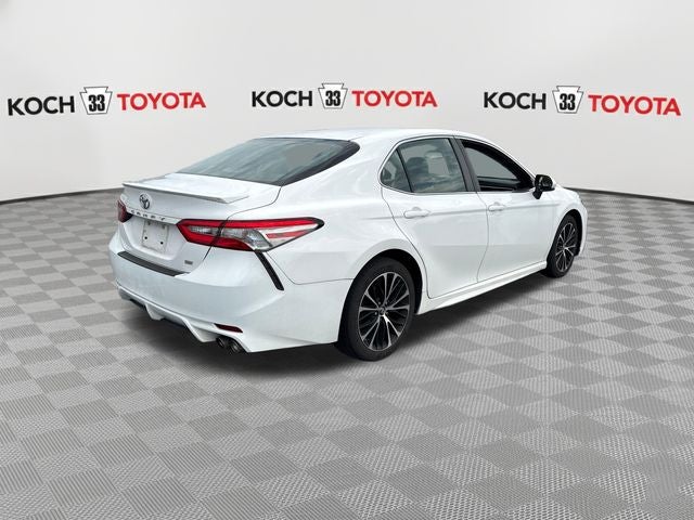 2018 Toyota Camry SE