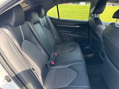 2018 Toyota Camry SE