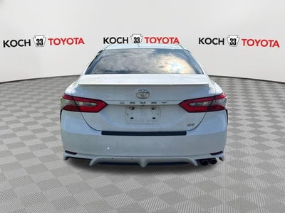 2018 Toyota Camry SE