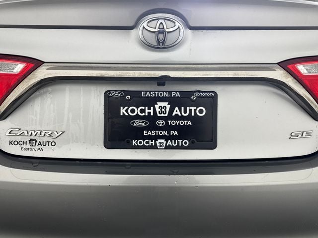 2016 Toyota Camry SE