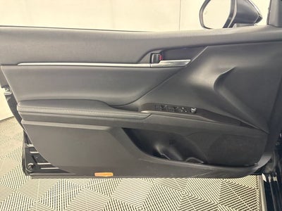 2023 Toyota Camry Hybrid XSE