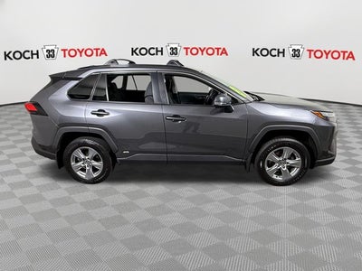2022 Toyota RAV4 Hybrid XLE