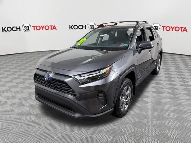 2022 Toyota RAV4 Hybrid XLE