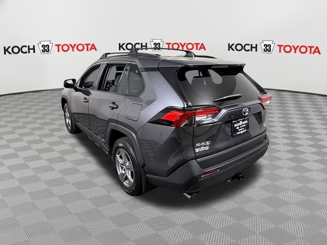 2022 Toyota RAV4 Hybrid XLE