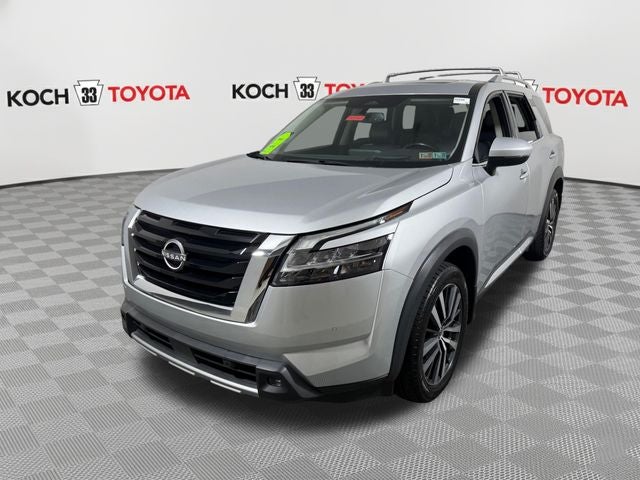 2022 Nissan Pathfinder Platinum