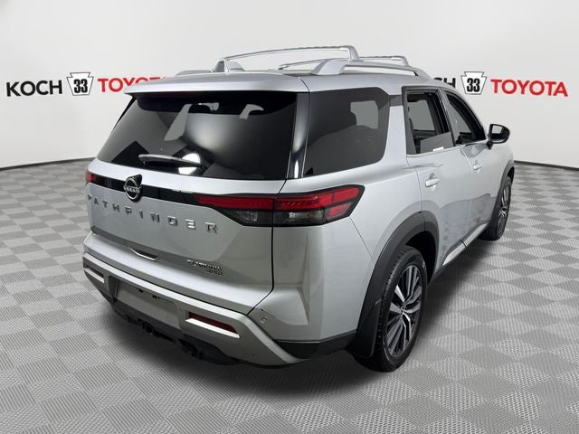 2022 Nissan Pathfinder Platinum