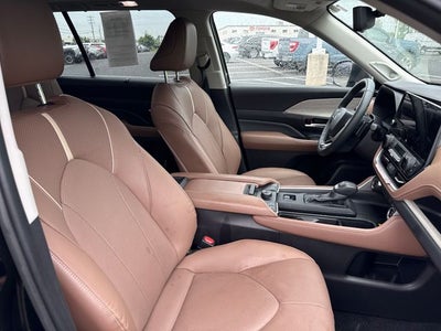 2025 Toyota Grand Highlander Platinum