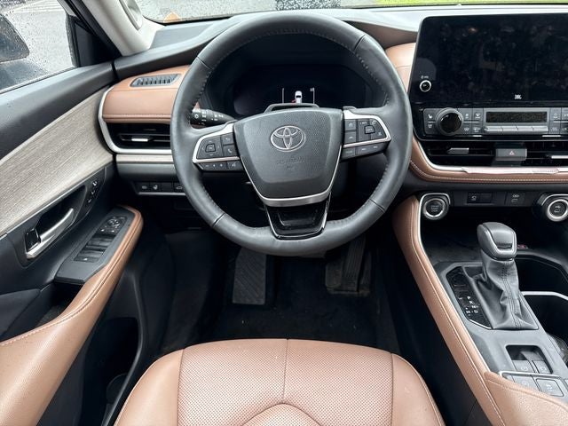 2025 Toyota Grand Highlander Platinum