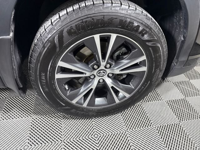2019 Toyota Highlander LE Plus