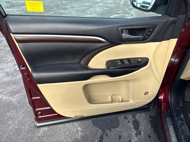 2016 Toyota Highlander Limited