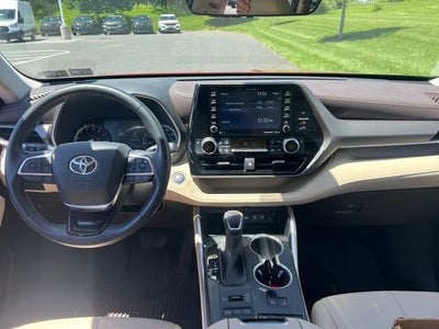 2020 Toyota Highlander XLE