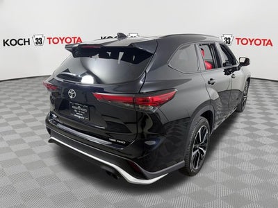 2022 Toyota Highlander XSE