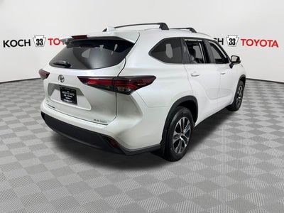 2025 Toyota Highlander XLE