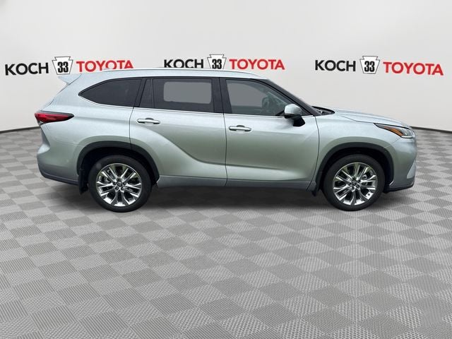 2022 Toyota Highlander Limited