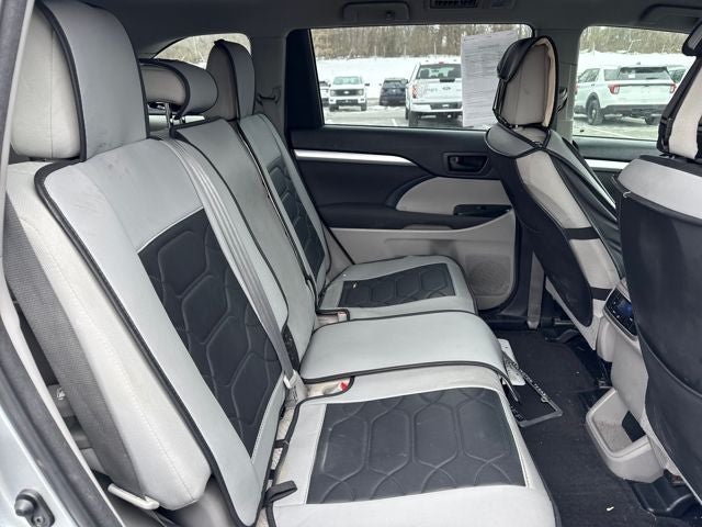 2018 Toyota Highlander LE