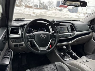 2018 Toyota Highlander LE
