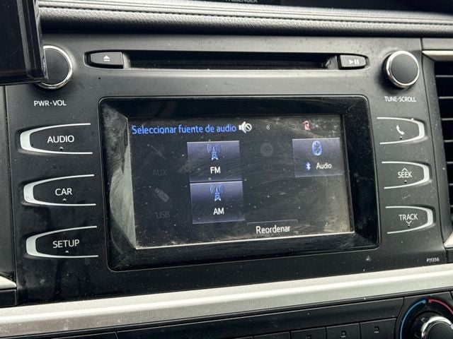 2018 Toyota Highlander LE