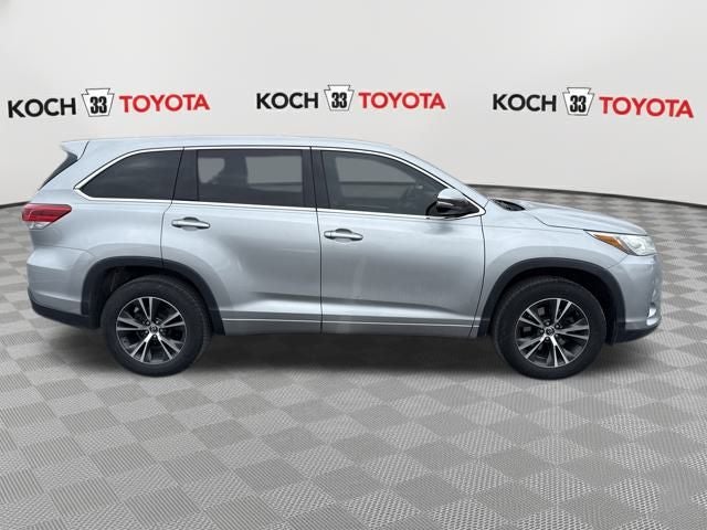 2018 Toyota Highlander LE