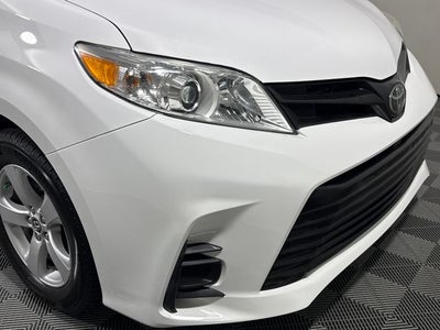 2019 Toyota Sienna L 7 Passenger