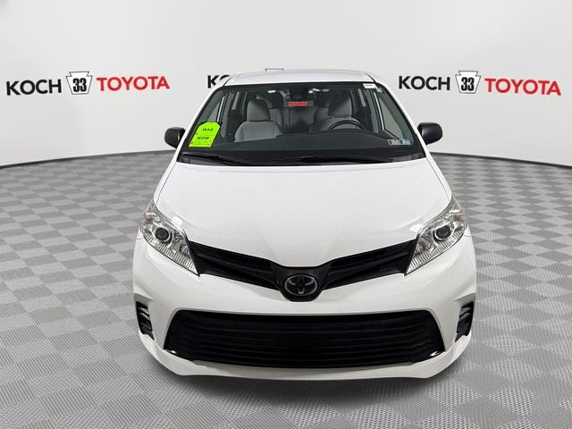 2019 Toyota Sienna L 7 Passenger