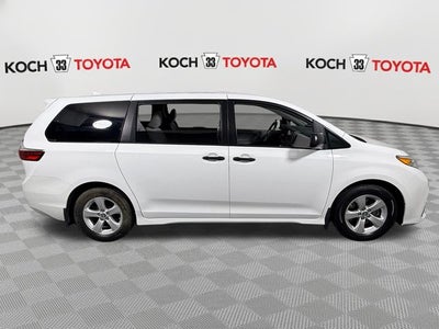 2019 Toyota Sienna L 7 Passenger