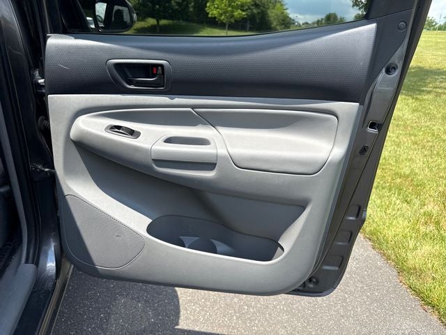 2013 Toyota Tacoma Base V6